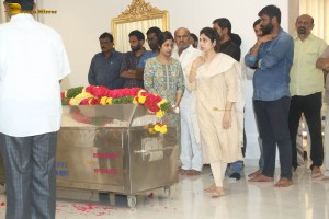 Family and Friends pay last respects to Nandamuri Taraka Ratna