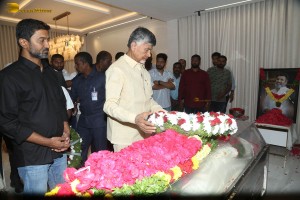Family and Friends pay last respects to Nandamuri Taraka Ratna
