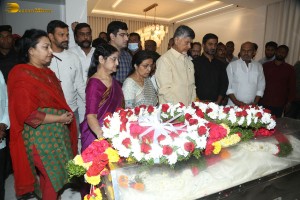 Family and Friends pay last respects to Nandamuri Taraka Ratna