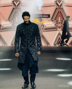 Movie Stars such as Aditi Rao Hydari, Lakshmi Manchu, and Vedika walked the ramp for the 'Teach for Change Annual Fundraiser'