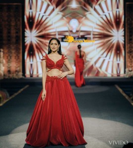 Movie Stars such as Aditi Rao Hydari, Lakshmi Manchu, and Vedika walked the ramp for the 'Teach for Change Annual Fundraiser'