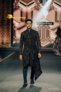 Movie Stars such as Aditi Rao Hydari, Lakshmi Manchu, and Vedika walked the ramp for the 'Teach for Change Annual Fundraiser'