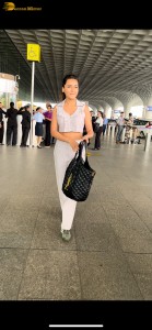 actress Tejasswi Prakash stylish looks at airport