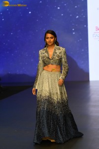 actress tejasswi prakash ramp walk at a fashion show
