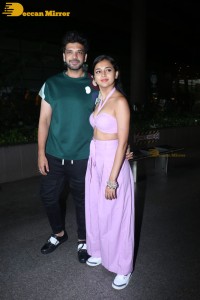 Karan Kundra and Tejasswi Prakash seen at the Mumbai Airport