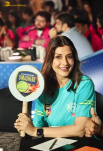 Tennis Premier League Season 6 Auction attended by Sania Mirza, Rakul Preet Singh, Sonali Bendre, and Leander Paes