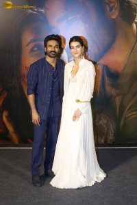 Tere Ishk Mein Trailer Launch attended by Dhanush, Kriti Sanon, Bhushan Kumar, and others
