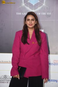 Tesseract Premiere attended by Rakul Preet Singh, Jackky Bhagnani, Madhubala, Huma Qureshi, and others