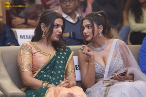 Pre-Release Function of the film Thaggede Le - attended by Naveen Chandra, Ananya Raj and Divya Pillai