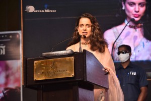 Thalaivi cast and crew including Kangana Ranaut at trailer launch