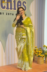 The Archies Premiere attended by Suhana Khan, Khushi Kapoor, Janhvi Kapoor, Amitabh Bachchan and Family, Shah Rukh Khan and Family, Shilpa Shetty, and others