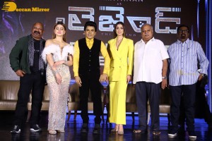 The Legend movie pre-release attended by Arul Saravanan, Laxmi Raai and Urvashi Rautela