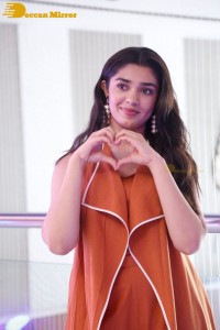 Telugu Film The Warriorr success meet attended by Krithi Shetty, Aadhi Pinisetty and Ram Pothineni