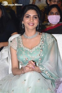 Thellavarithe Guruvaram movie Pre Release Event attended by cast Misha Narang and Chitra Shukla and special guest Junior NTR