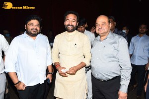 Tiger Nageswara Rao movie launch attended by Ravi Teja, Nupur Sanon, Chiranjeevi, and Minister Kishan Reddy