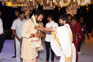 Tiger Nageswara Rao movie launch attended by Ravi Teja, Nupur Sanon, Chiranjeevi, and Minister Kishan Reddy
