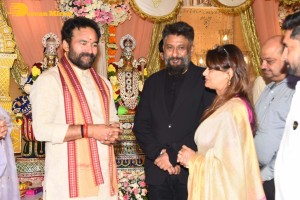 Tiger Nageswara Rao movie launch attended by Ravi Teja, Nupur Sanon, Chiranjeevi, and Minister Kishan Reddy