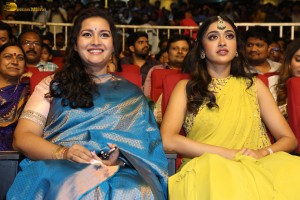 Tiger Nageswara Rao Pre-Release Function attended by Ravi Teja, Nupur Sanon, Gayatri Bhardwaj, Renu Desai, and Aadhya Konidela
