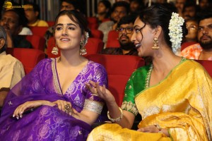 Tiger Nageswara Rao Pre-Release Function attended by Ravi Teja, Nupur Sanon, Gayatri Bhardwaj, Renu Desai, and Aadhya Konidela
