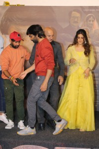 Tiger Nageswara Rao Trailer Launch attended by Ravi Teja, Nupur Sanon, Gayatri Bhardwaj, and Renu Desai
