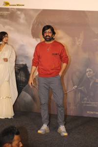 Tiger Nageswara Rao Trailer Launch attended by Ravi Teja, Nupur Sanon, Gayatri Bhardwaj, and Renu Desai