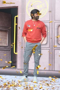 Tiger Nageswara Rao Trailer Launch attended by Ravi Teja, Nupur Sanon, Gayatri Bhardwaj, and Renu Desai