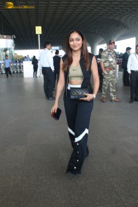 actress Tridha Choudhury spotted at mumbai airport