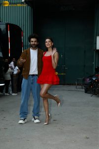 Kartik Aaryan and Ananya Panday promote Tu Meri Main Tera Main Tera Tu Meri