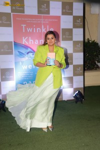 Twinkle Khanna’s Book Launch attended by Akshay Kumar, Kiara Advani, Vidya Balan, and Dimple Kapadia