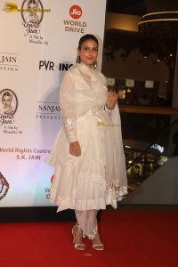 Umrao Jaan Special Screening attended by Rekha, Hema Malini, Janhvi Kapoor, Alia Bhatt, Tabu, and others