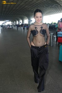 Indian Actress Urfi Javed in a transparent black top at mumbai airport