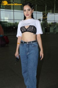 Urfi Javed at Mumbai Airport on April 13