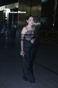 Urfi Javed in a rare black dress at Mumbai airport on November 22