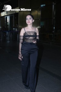 Urfi Javed in a rare black dress at Mumbai airport on November 22
