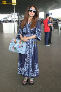 actress Urmila Matondkar gorgeous in a salwar dress at airport