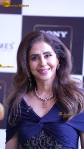 actress urmila matondkar pretty in a blue dress