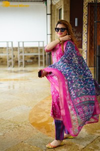 Model and Actress Urvashi Rautela in a pink salwar dress