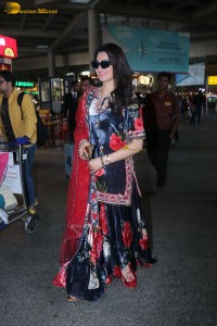 Urvashi Rautela in a salwar dress at airport