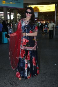Urvashi Rautela in a salwar dress at airport