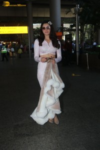 Bollywood actress urvashi rautela spotted at the airport
