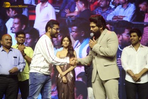 Urvasivo Rakshasivo Grand Success Celebration attended by Allu Sirish, Anu Emmanuel and Allu Arjun