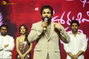 Urvasivo Rakshasivo Grand Success Celebration attended by Allu Sirish, Anu Emmanuel and Allu Arjun