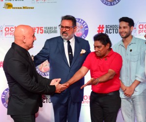 Bollywood movie Uunchai screening attended by Kangana Ranaut, Madhuri Dixit, Rani Mukerji and Isha Koppikar