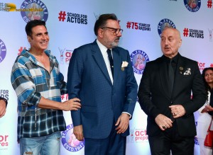 Bollywood movie Uunchai screening attended by Kangana Ranaut, Madhuri Dixit, Rani Mukerji and Isha Koppikar