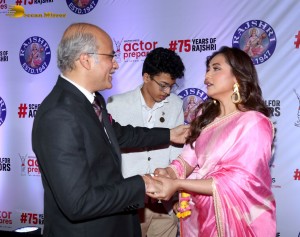 Bollywood movie Uunchai screening attended by Kangana Ranaut, Madhuri Dixit, Rani Mukerji and Isha Koppikar