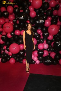 actress Vaani Kapoor in a black dress