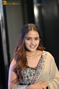 actress vaishnavi chaitanya pretty in salwar dress