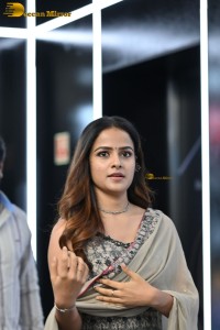 actress vaishnavi chaitanya pretty in salwar dress