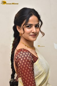 telugu actress Vaishnavi Chaitanya beautiful in a white saree