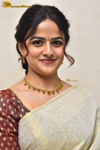 telugu actress Vaishnavi Chaitanya beautiful in a white saree